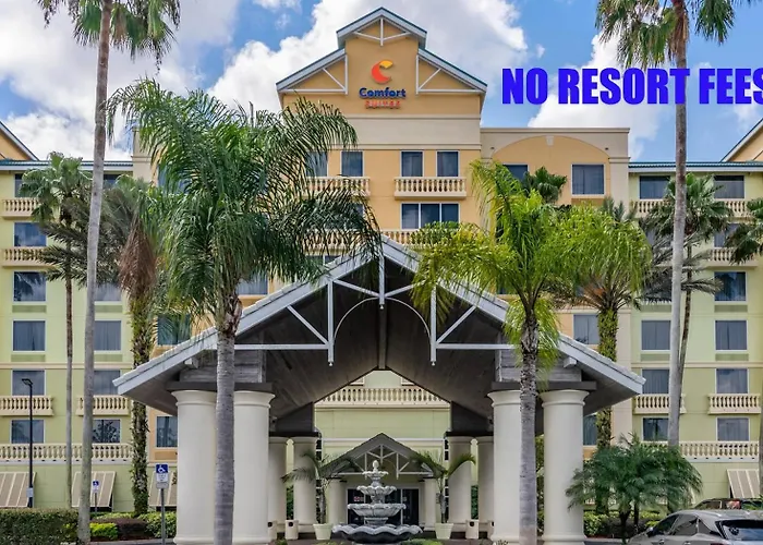 Comfort Suites Maingate East